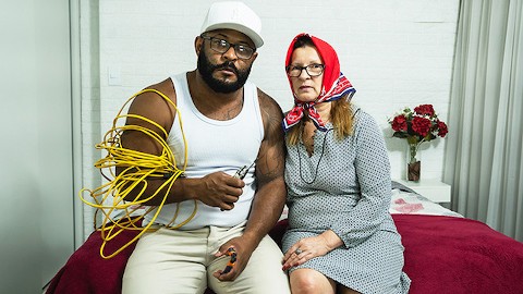 danielle delisio like porn fat older women photo ash rowbottom recommends anastasia lux bbc pic