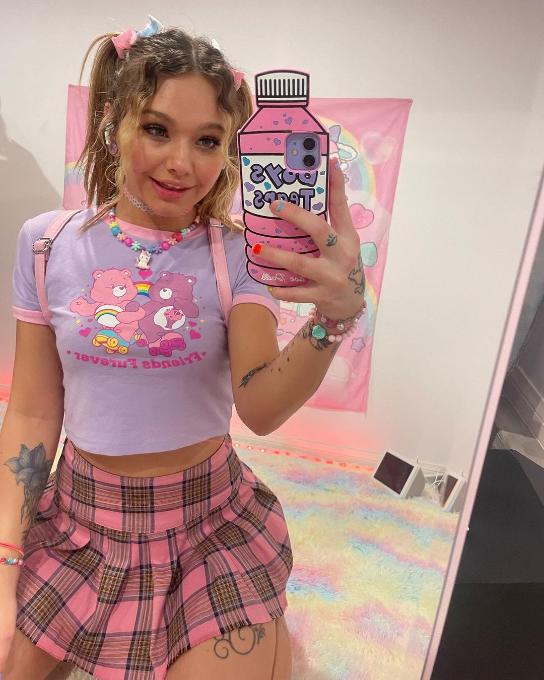 mia kay - nude freaks lightskin bj