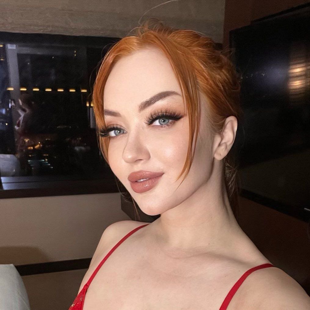 emma magnolia nudes - syren de mer joi dakota blare porn