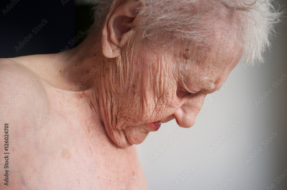 Inflation bondage aggressive shemale Very Old Woman Nude girls now