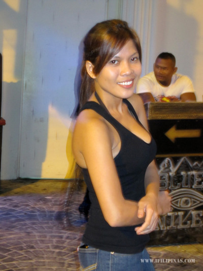 filipina and bbc - olivia jade threesome mallinia chaturbate