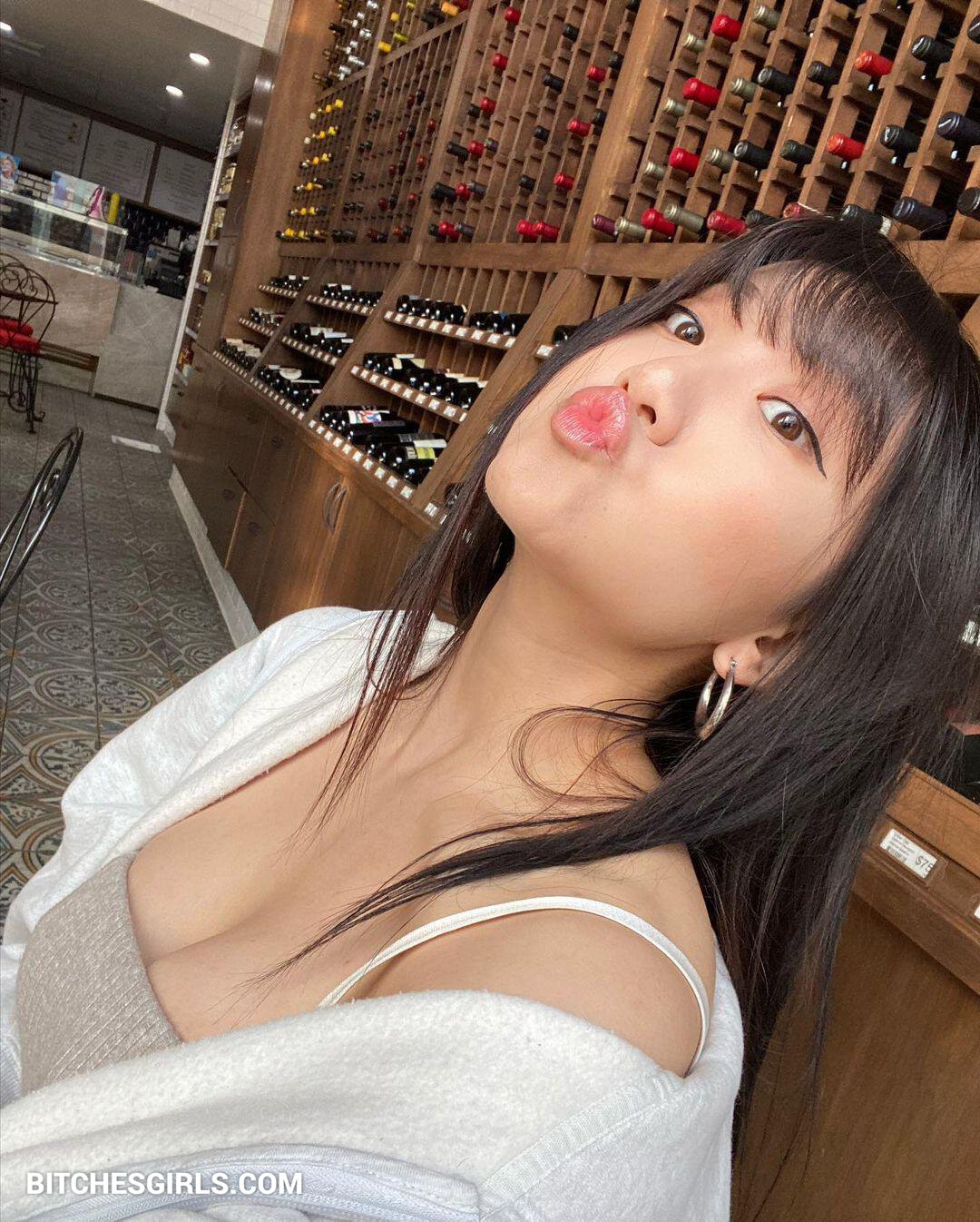 Top pics of bhindu morar's XXX archive beth frigo add photo