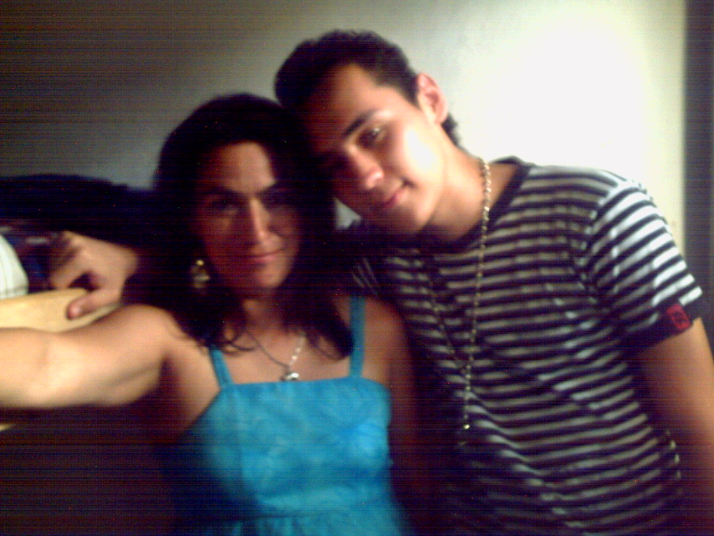 desiree louw like con mi tia photo anita call recommends con mi tia pic