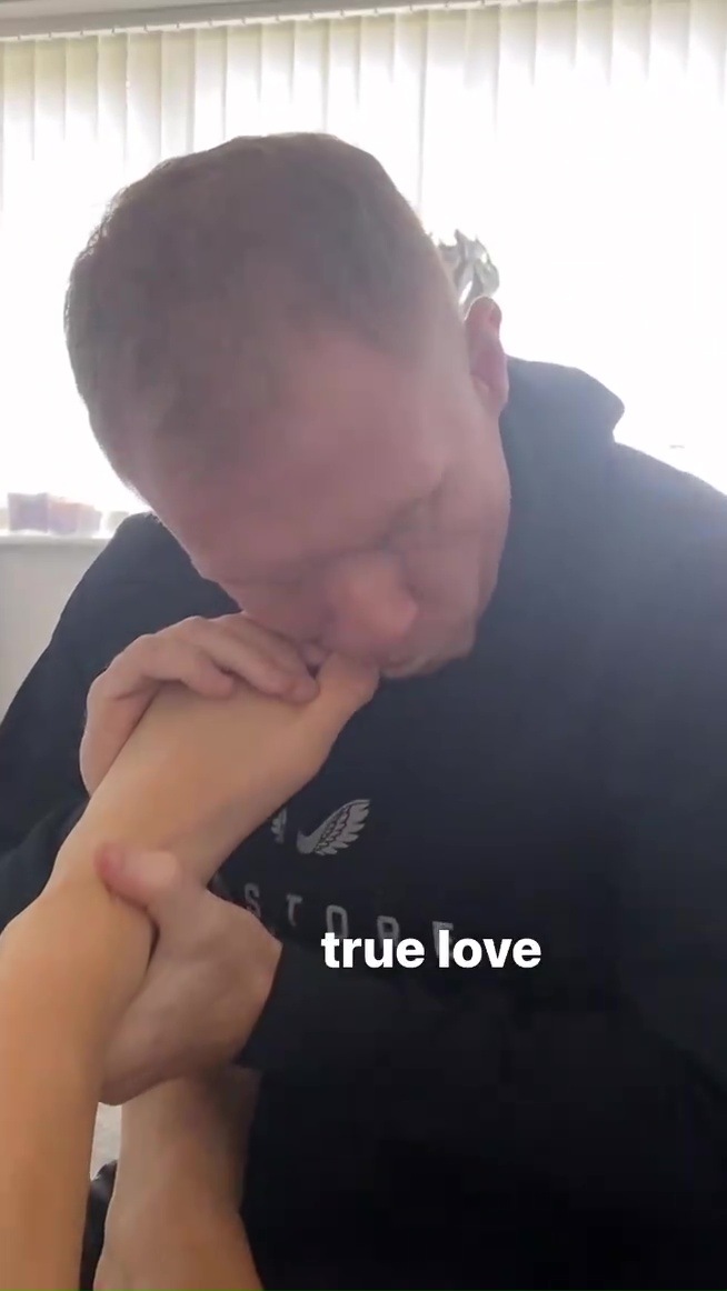 Best of stormi maya nipple autumn prichard share daughters sucking photos