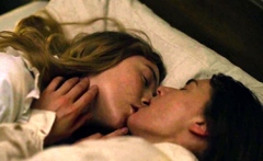 colleene claire lonon recommends Kate Winslet Lesbian Sex Scene