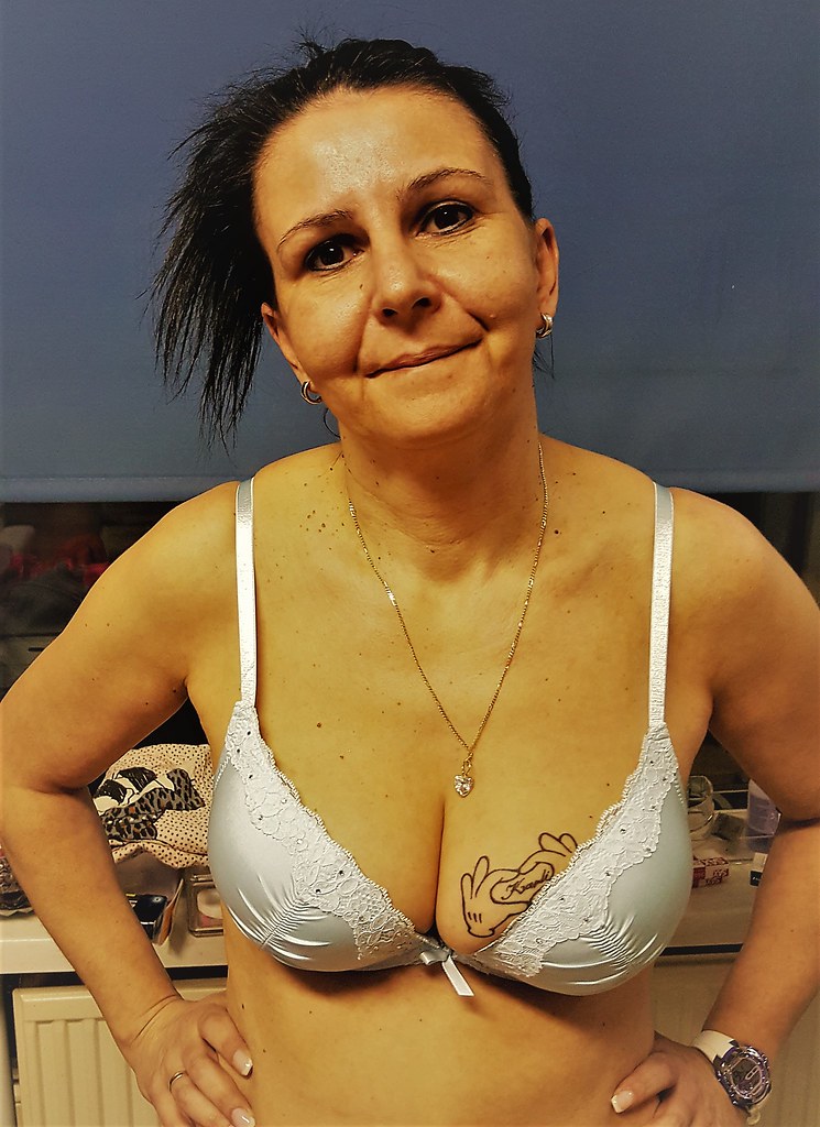 antonio j ochoa like tina mom of two nude photo donna quintero recommends tina mom of two nude pic