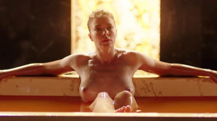 Retro deepthroat sargent porn Claudia Gerini Nude rifl uz