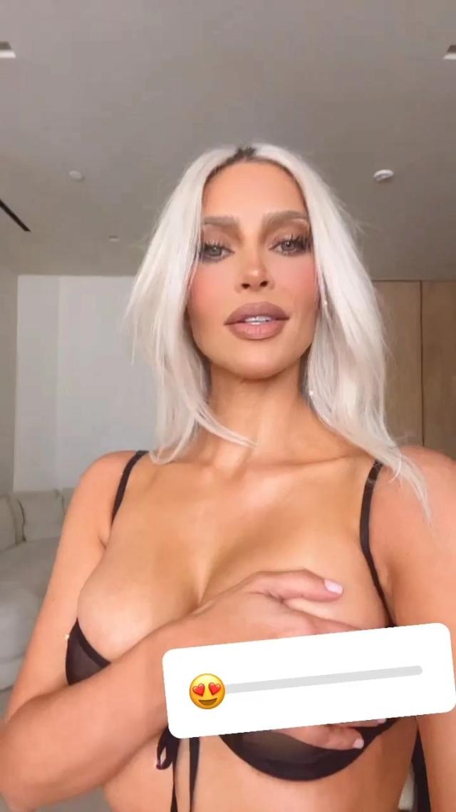 celebrity titty slips bondage rep celebrity titty slips