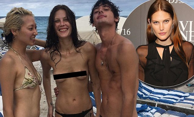 ceri harrison recommends Beach Teens Nudes