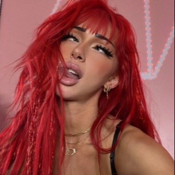 ally yau recommends Wifey naked