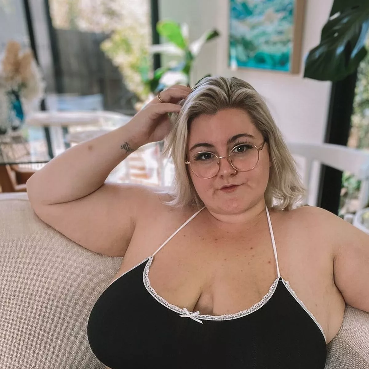 colin hardy recommends Fat Chick With Big Tits