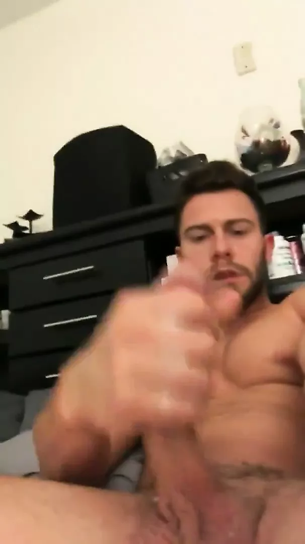 charlotte mears recommends Hottest Guys Cumming