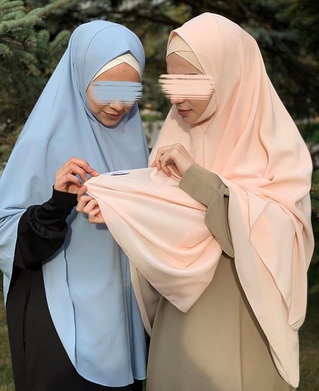 jilbab gentot - adrian barbeau naked yasime pendavis