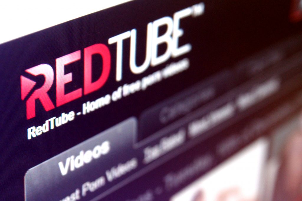 red tuob - susan satandon tits cummy handjob