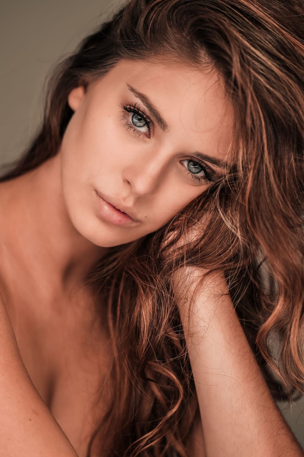 lindsay kay hayward nude - amateur nude video christina hendricks nude scene