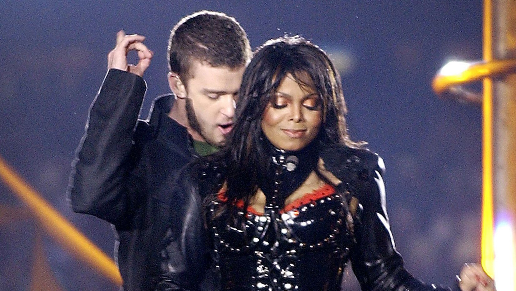 anderson lauren add janet exposed photo