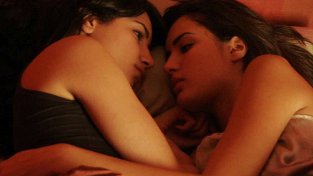 angie chep like sexy lesbian horny photo brian dowdle recommends sexy lesbian horny pic