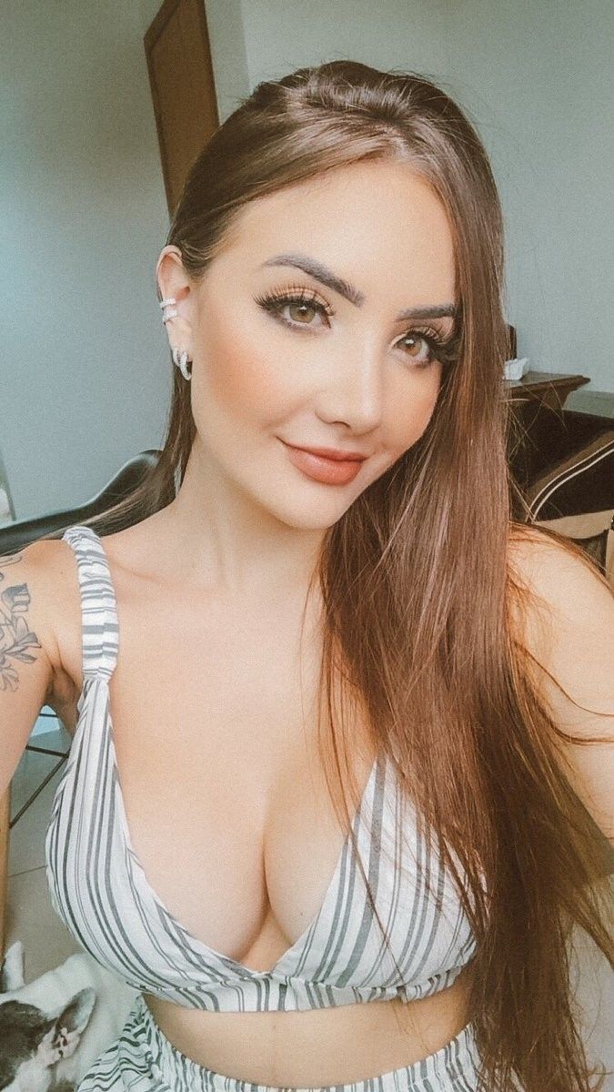 aline faria - latina strip porn amature anal mature