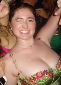 Emma Kenney Porn off pictures denise karpowicz recommends Emma Kenney Porn