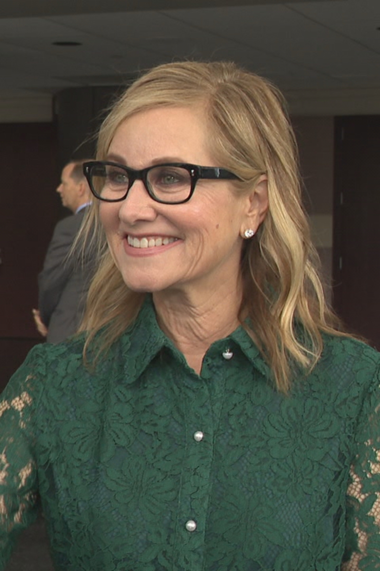 maureen mccormick images ebony riding maureen mccormick images