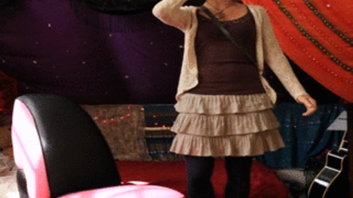 alyssa tiller recommends Shy Striptease
