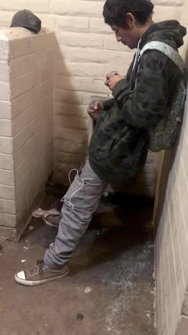 Homeless Man Jerking Off find hoes