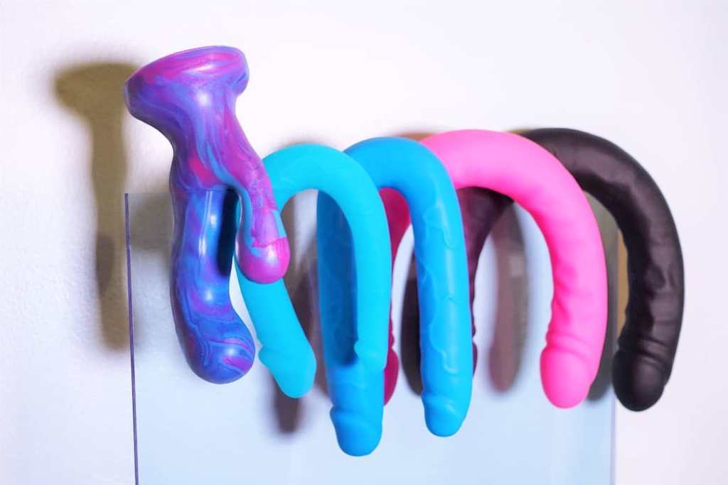 aaron laramore recommends Gloryhole swallow xxx