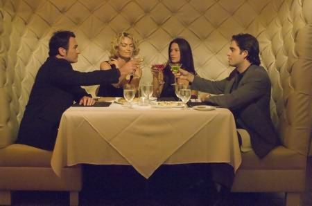 nip tuck rhona mitra - travestis calientes crossdresser gives bj