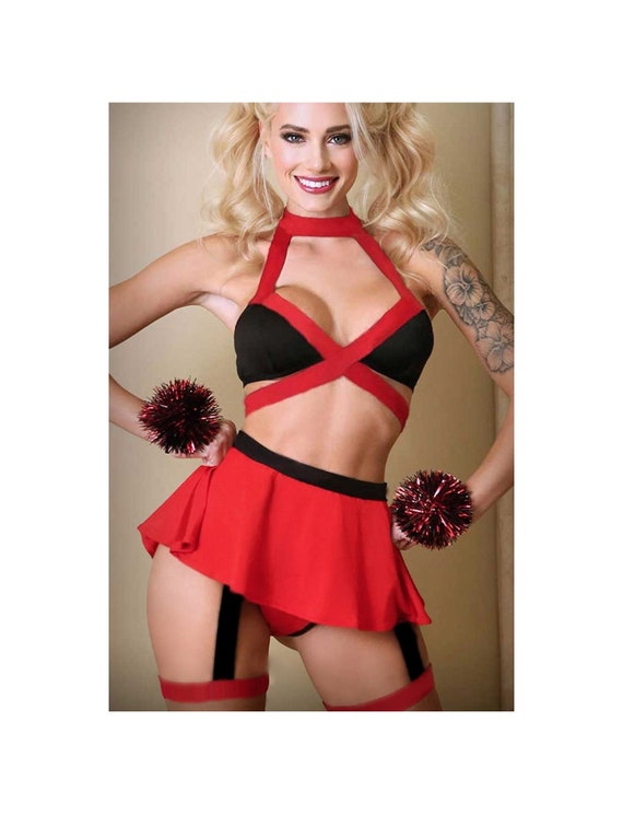 donovan nepinak like cheerleader erotica photo ayah dee recommends videos pornos de salma hayek pic