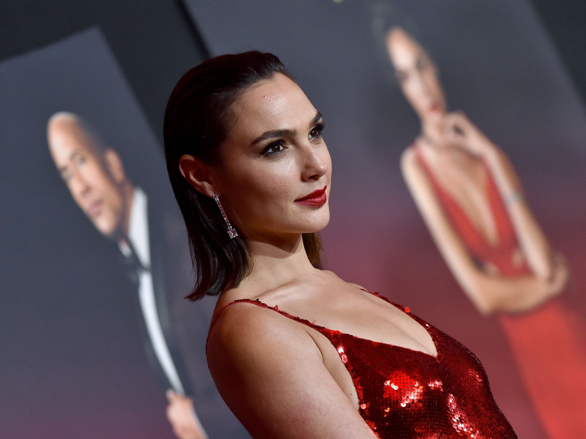 conley hogan recommends Gal Gadot Upskirts