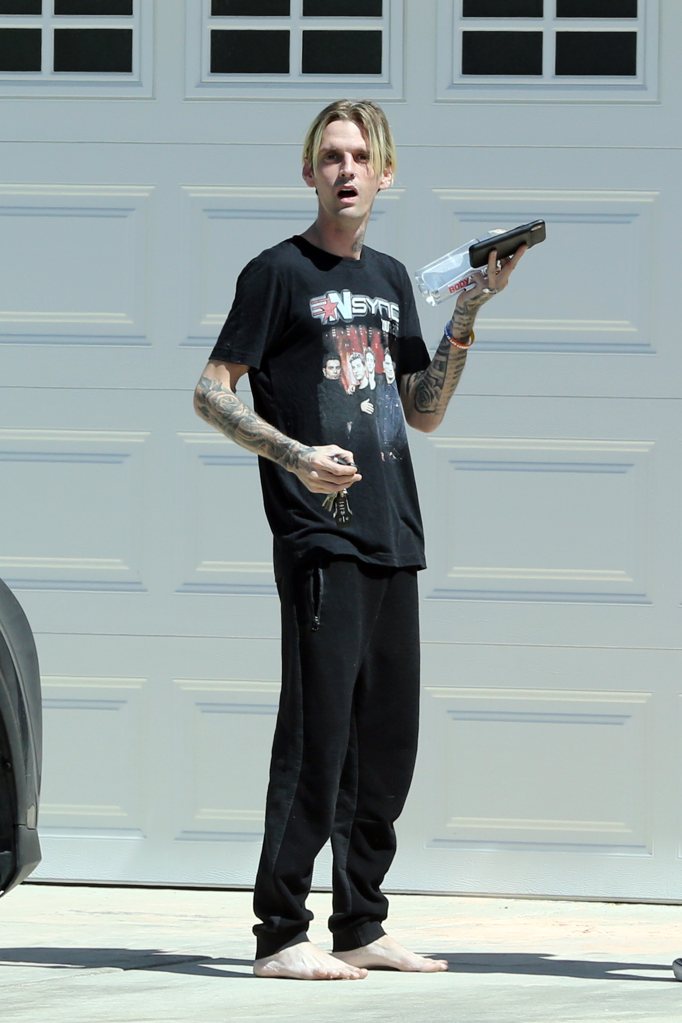 black n red like aaron carter feet photo bob tonkin recommends aaron carter feet pic
