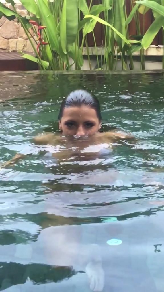 adriana chechik onlyfans live - mia rider deepthroat wendy fiire
