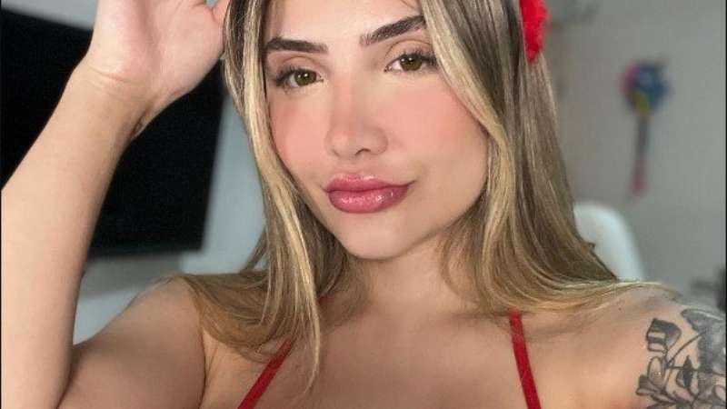 charlie culbreth recommends Seed her cervix melody marks