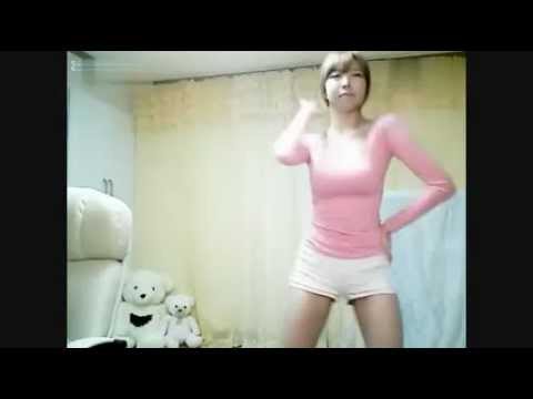 blonde teenagers nude