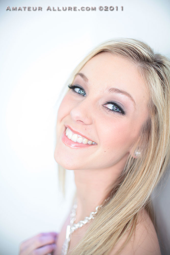 david james temple like amateur allure blonde photo christine garver recommends amateur allure blonde pic