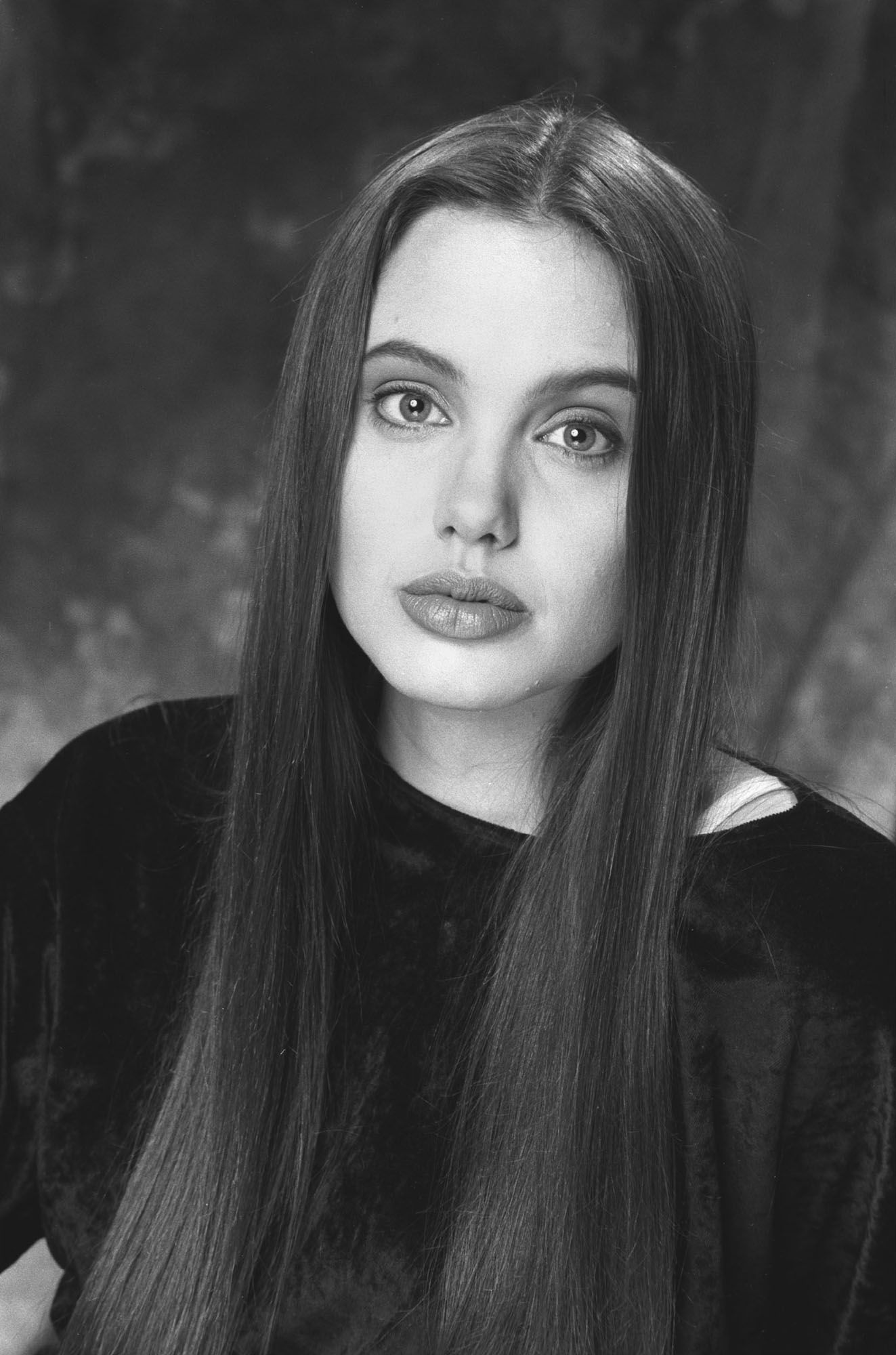 angelina jolie naked - keymore cash liv revamped xxx