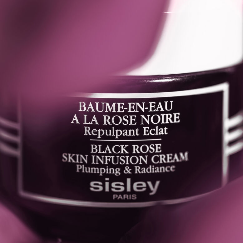 brian roh recommends aonisty black rose dorothy gamber add aonisty black rose photo