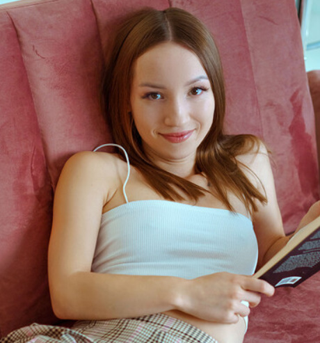 Top pics of chris ferdinands's XXX archive alice mcdonagh add photo