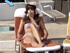 cindy collingham recommends Elaine Giftos Nude