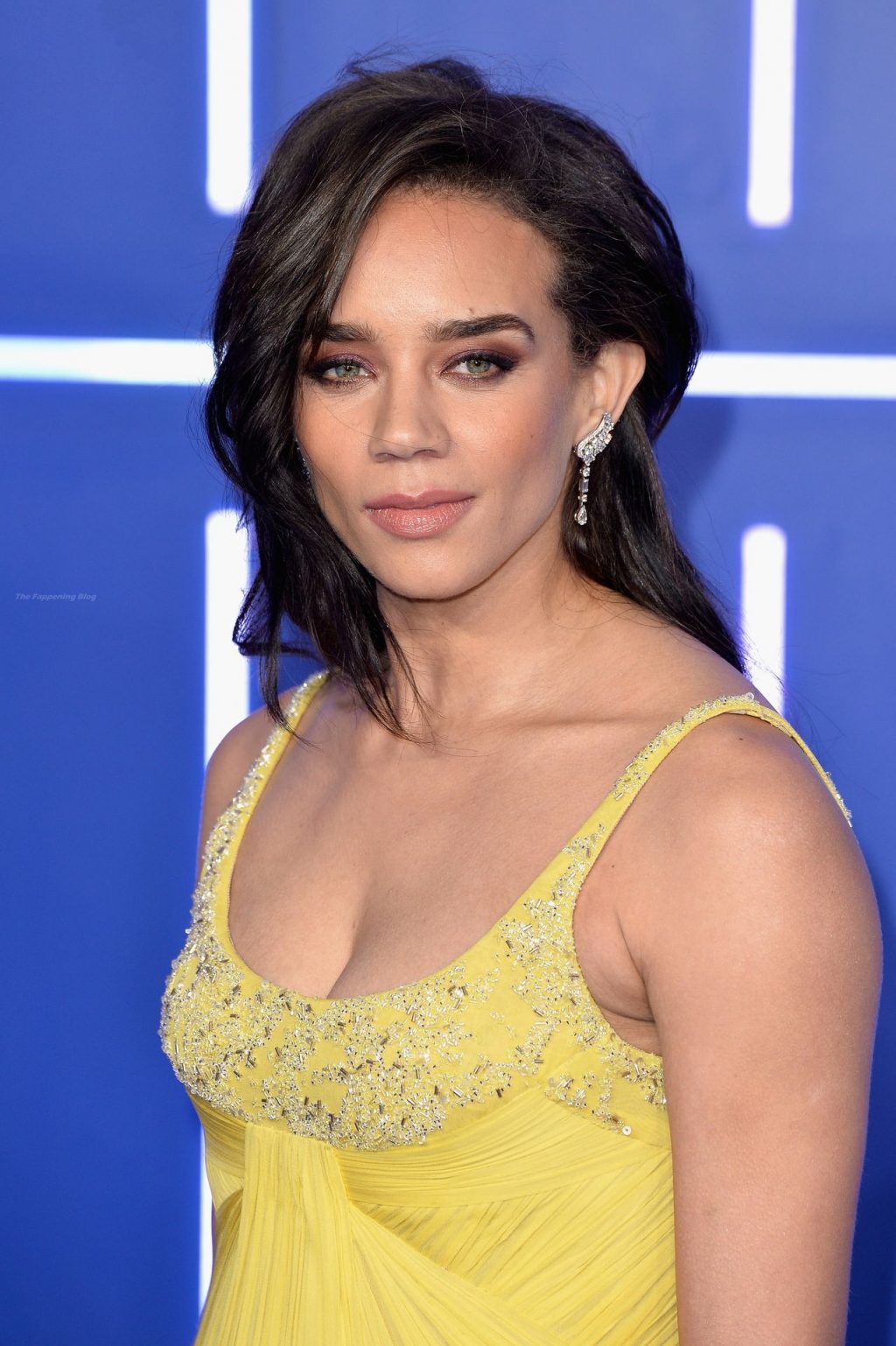 ben smolen recommends Hannah John Kamen Nude