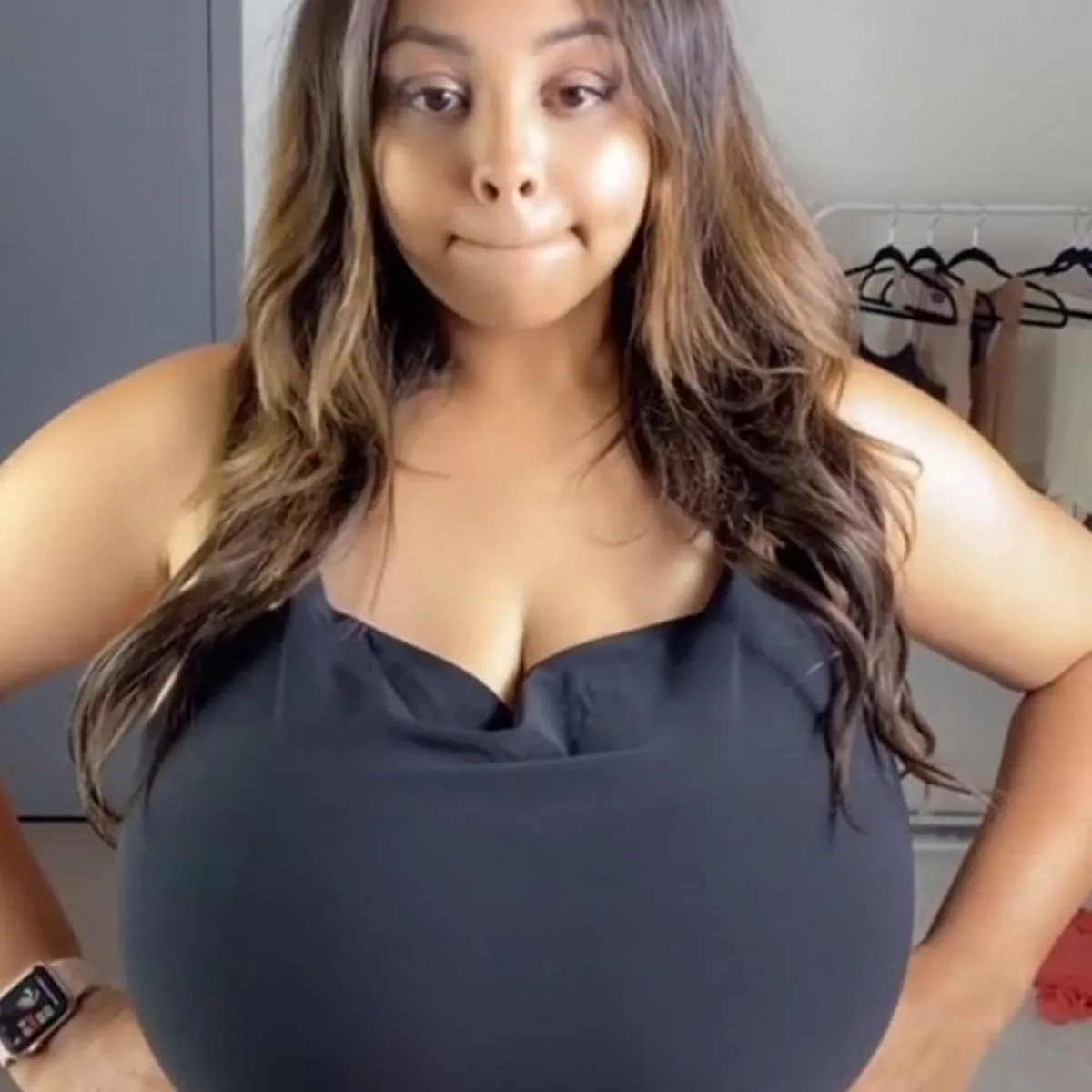 cameisha franklin recommends Ebony Showing Tits