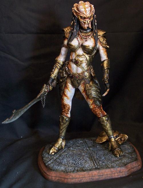 christine lucsky recommends sexy female yautja pic