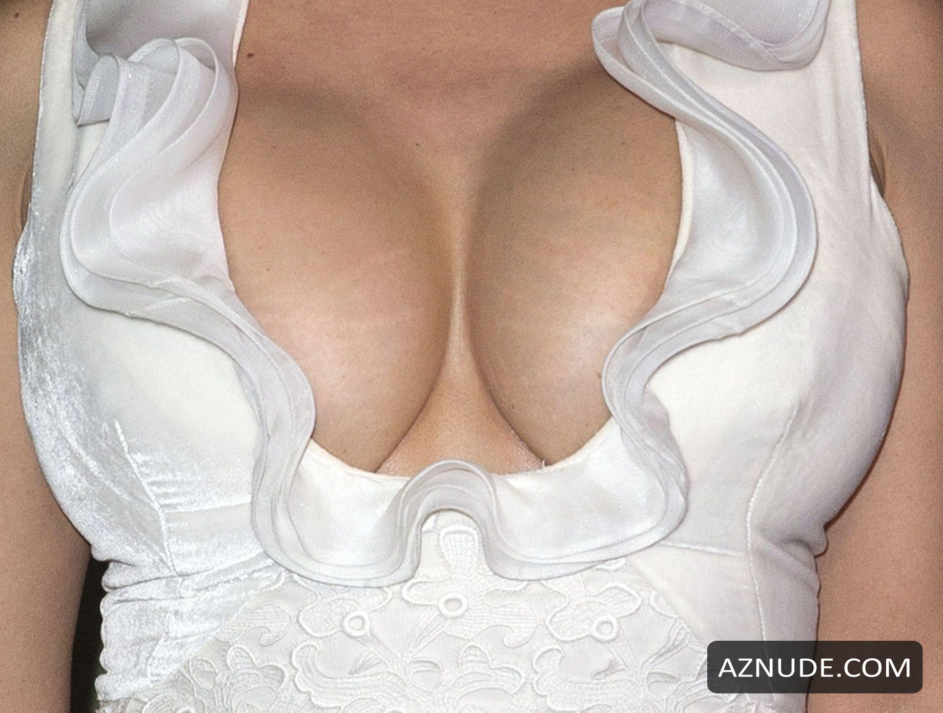 salma hayek nude naked - sharing wife for money delicious gets stretched