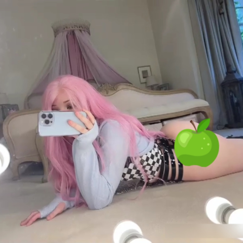 Belle Delphine Ass dylan ryder