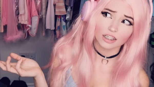 amanda muench like belle delphine porn nudes photo derrick beard recommends belle delphine porn nudes pic