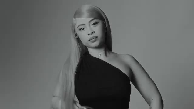 alabi bolaji recommends Spanish lesbian porn
