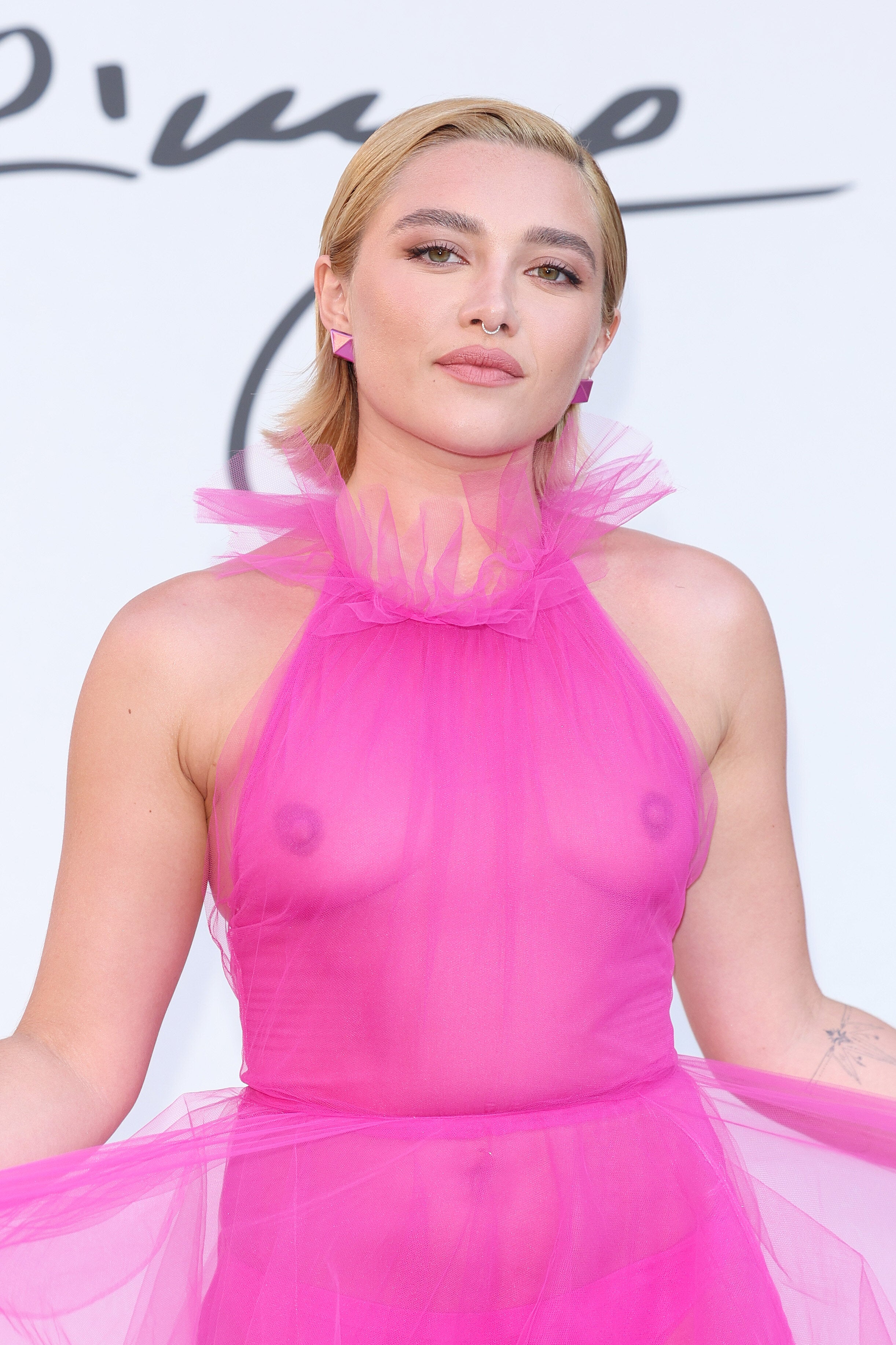 courtney kirkpatrick recommends big boobs pink nipple pic