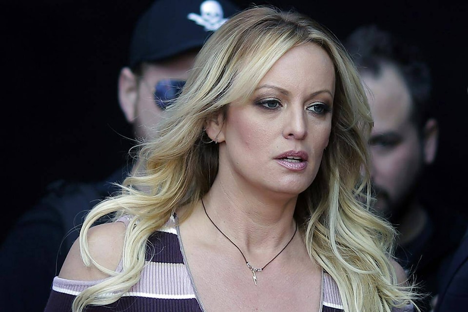 bruno alex like money bigtits photo brandon theriot recommends gina gerson full pic