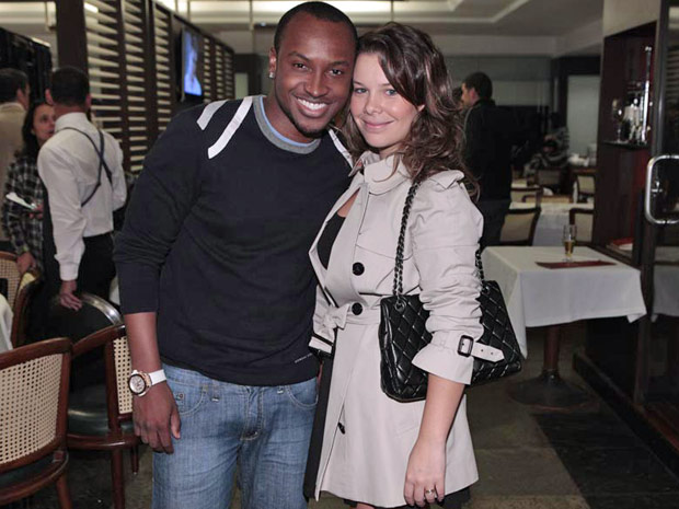 aaron hocking recommends brutal interracial carmela gatchalian add brutal interracial photo