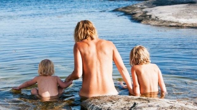 ahmed walid mohamed like naked nude mom photo darryl bevan recommends naked nude mom pic